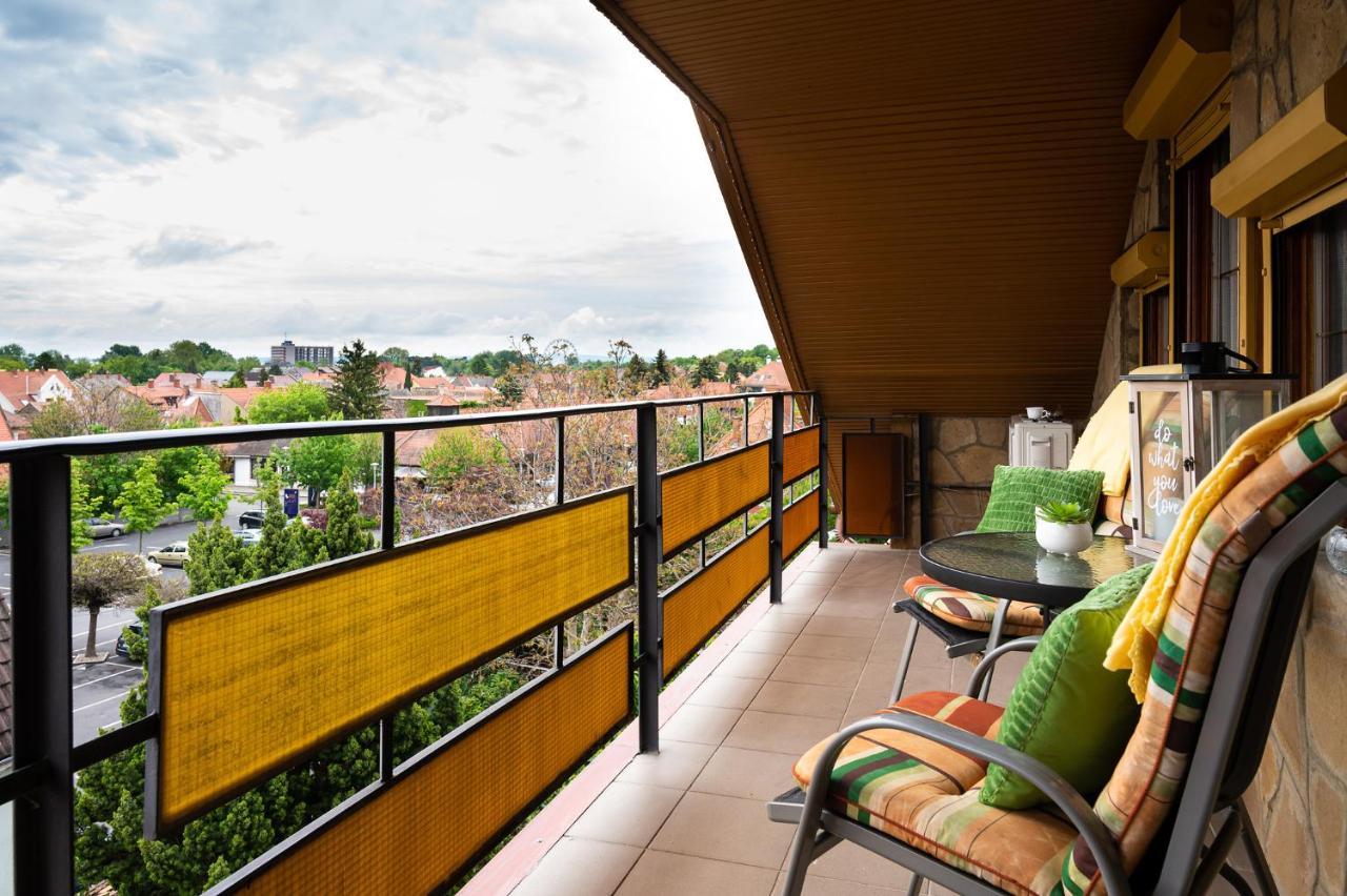 Pelsoart Apartments Keszthely Luaran gambar