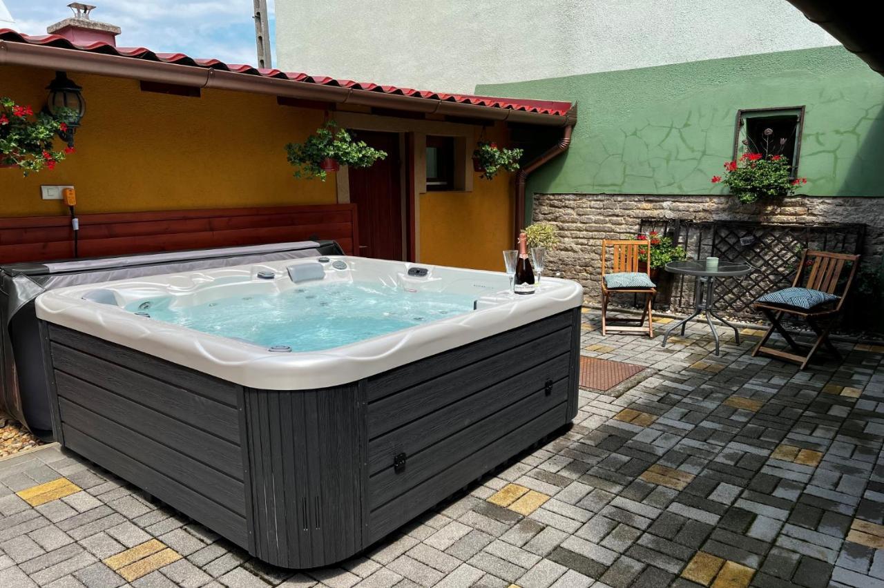 Pelsoart Apartments Keszthely Luaran gambar