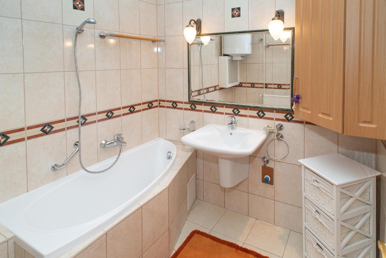 Pelsoart Apartments Keszthely Luaran gambar